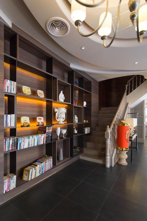麗馨商旅七賢館 Hotel Kaohsiung Eksteriør billede