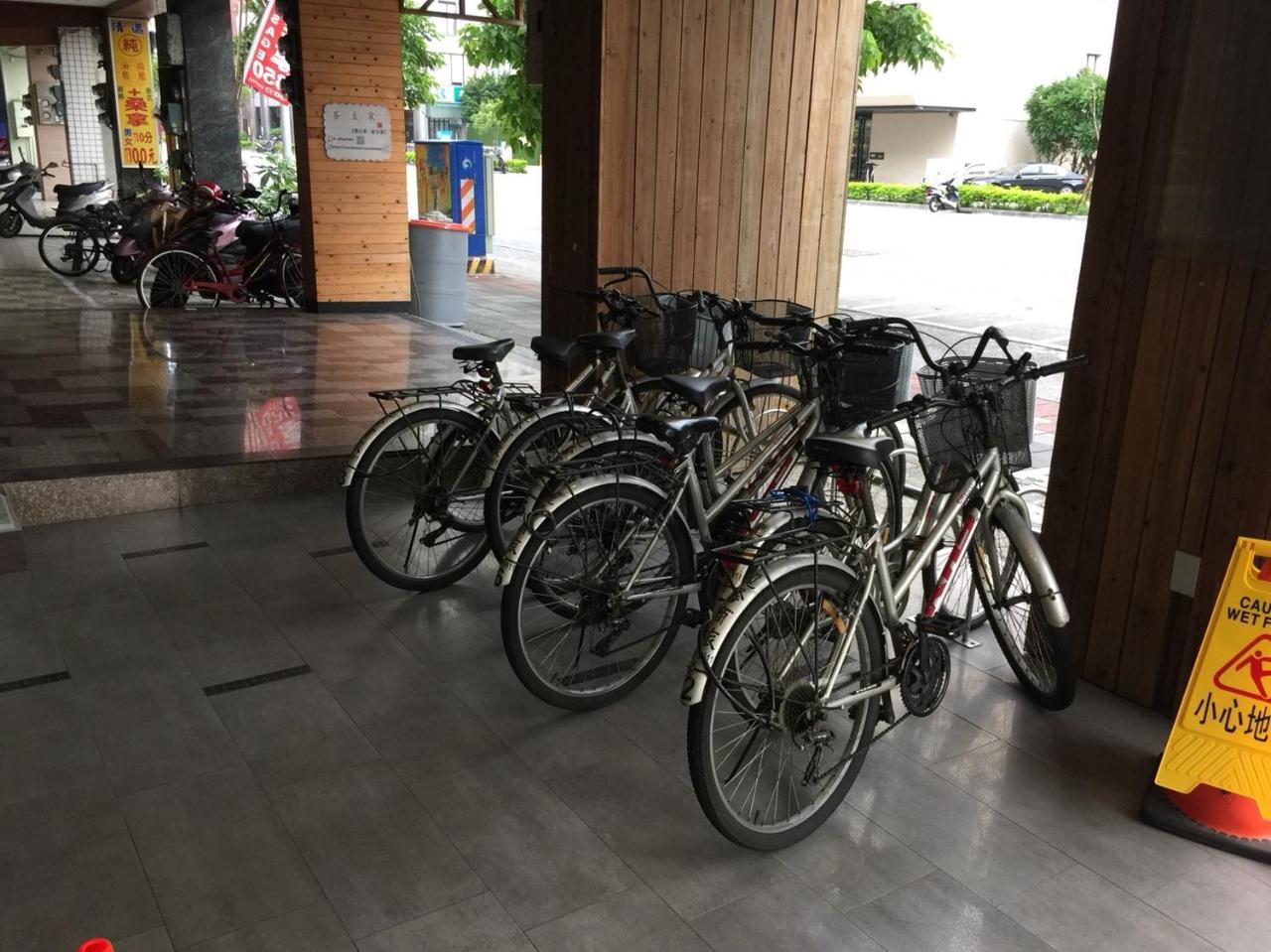 麗馨商旅七賢館 Hotel Kaohsiung Eksteriør billede