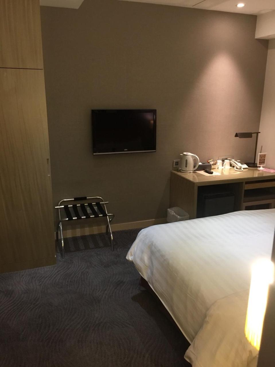 麗馨商旅七賢館 Hotel Kaohsiung Eksteriør billede